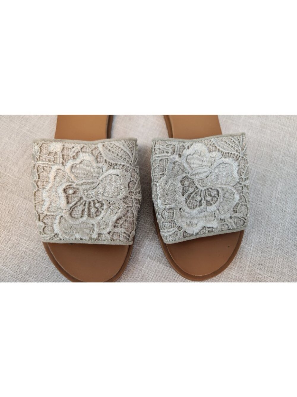 Kenneth Cole Joanne Womens 8 M Gray Floral Fabric Upper Mule Sandals - Picture 3 of 6